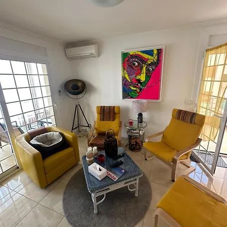 A Dos Pasos Del Mar Apartment *